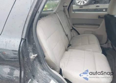 2010 Ford Escape из США, поврежденный, VIN 1FMCUODGXAKC24869